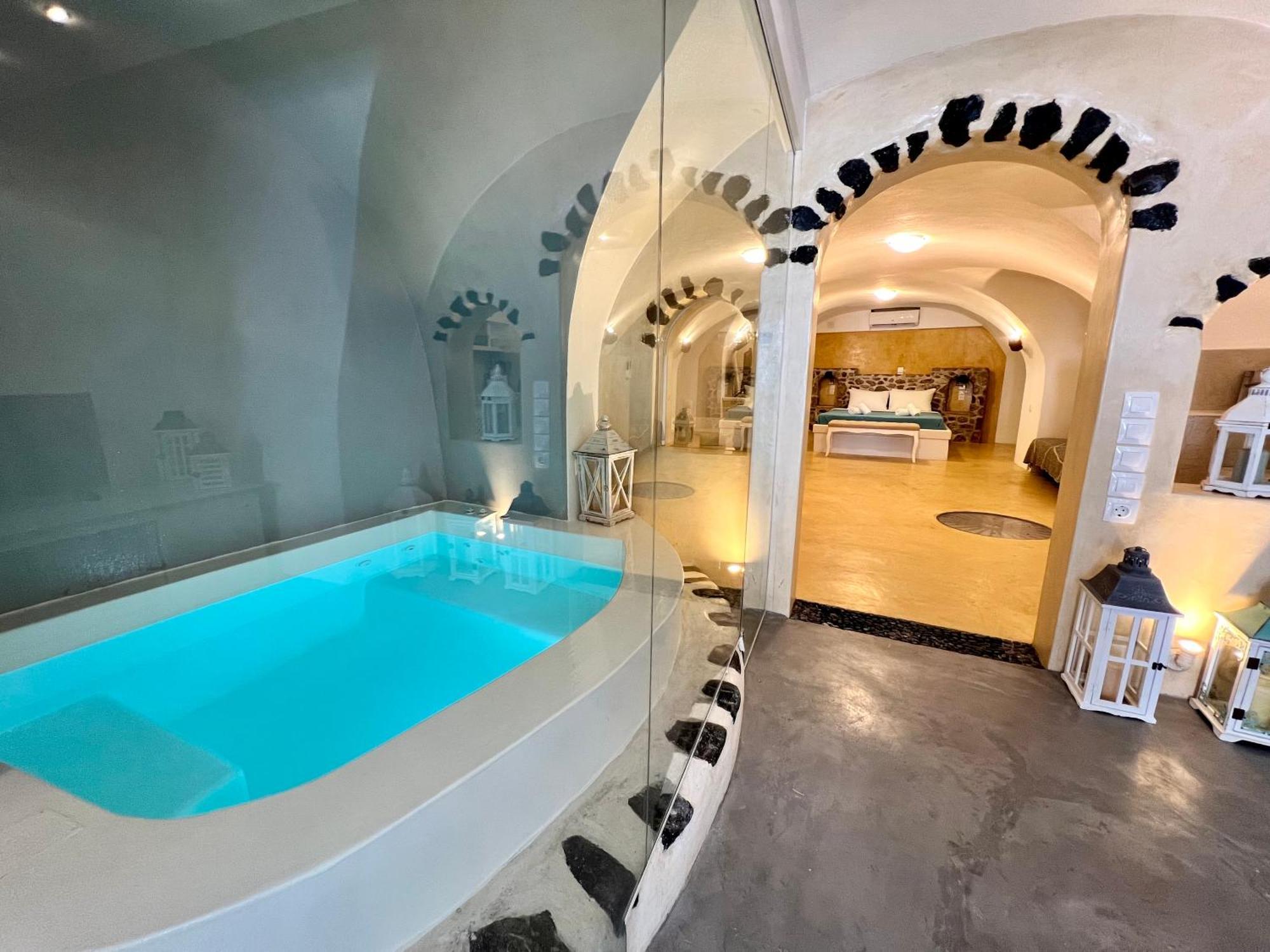 Traditional Cave Villa-paradise & Prive Jacuzzi Villa